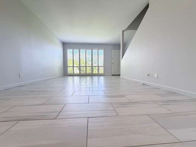 Photo - 137 Oko St