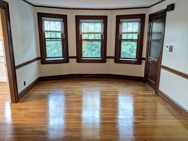 Photo - 66 Brock St Unidad 3