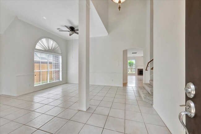 Photo - 14010 Hazel Ridge Ct