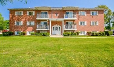 Orchard Apartments - Orchard Apartments