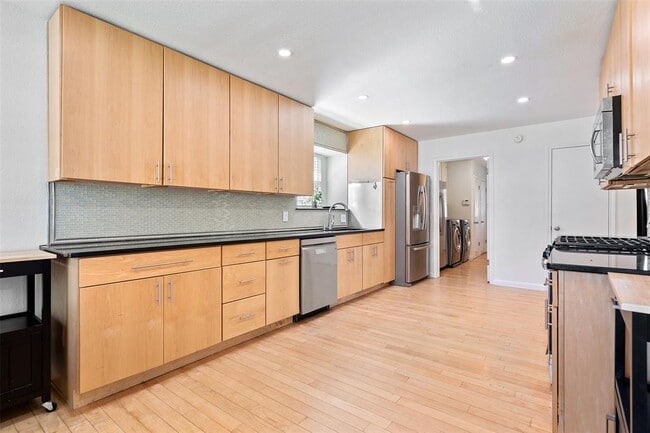 Photo - 6906 One Oak Rd