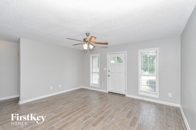 Photo - 41 Country Village Dr