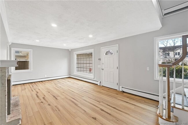 Photo - 29 Saddle Rd