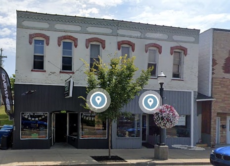 Photo - 415 S James St