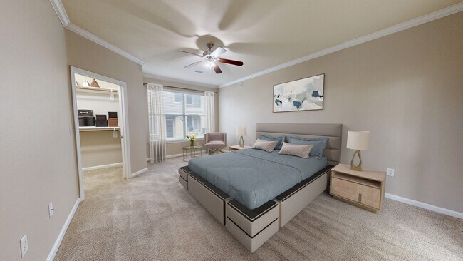 Amplio dormitorio con ventana grande - Sixteen50 at Lake Ray Hubbard Apartments