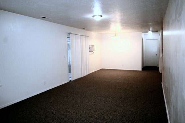 Photo - 14360 N Cassia St