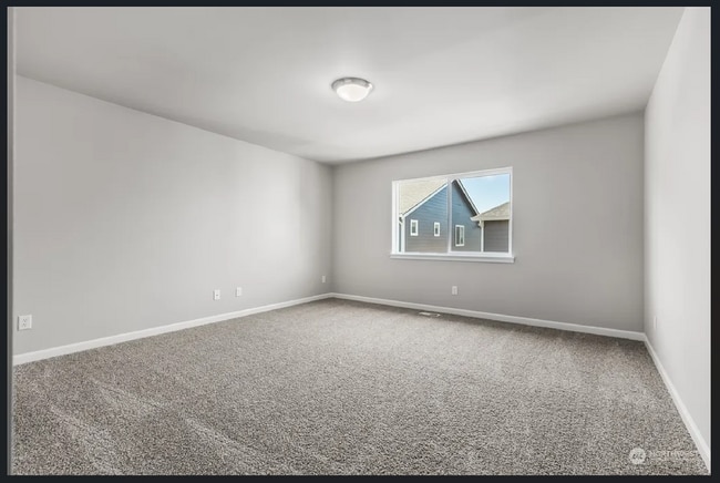 Building Photo - 16210 9th Ave E