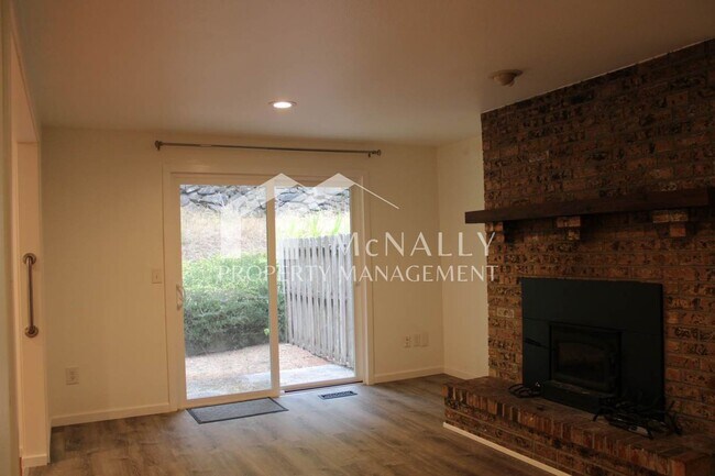 Photo - 5304-5304 96th Ave Ct NW Unidad 5302