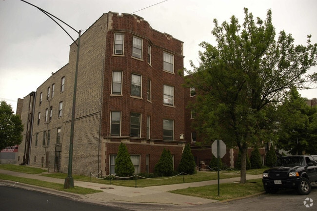 5653-59 N. Magnolia