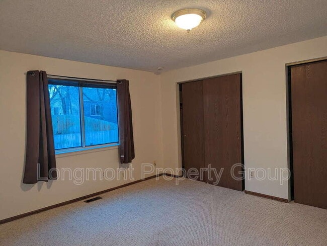 Photo - 2165 Hackberry Cir