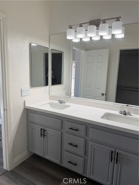 Photo - 16146 Winona St