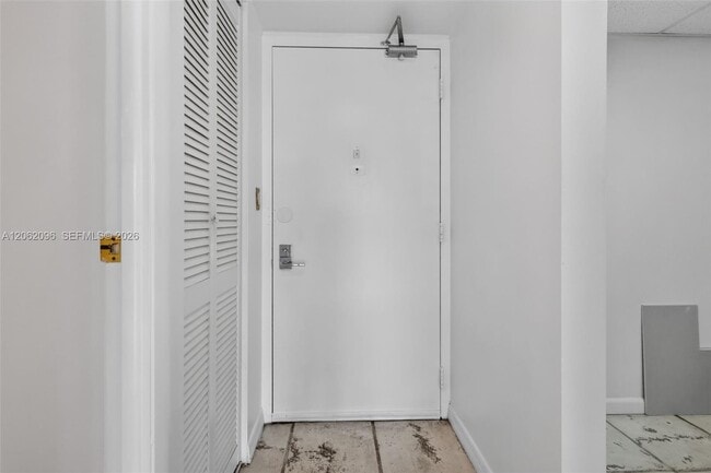 Photo - 20335 W Country Club Dr Unidad 107