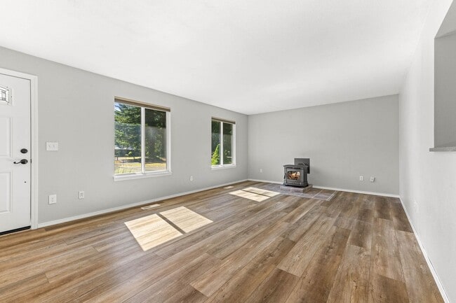 Photo - Rare Olympia Rental on Over 2 Acres of Flat, Usable Land!