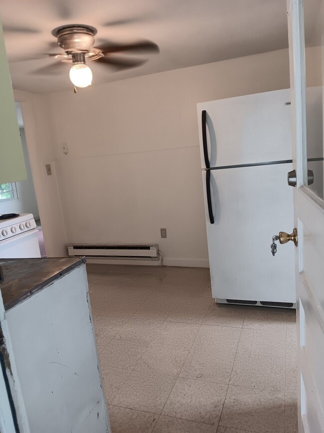 Photo - 655 N Pike Rd Unit 1