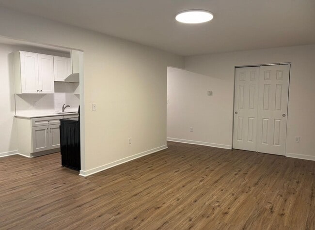 1920 Roosevelt Dr Unit 1920-1-40