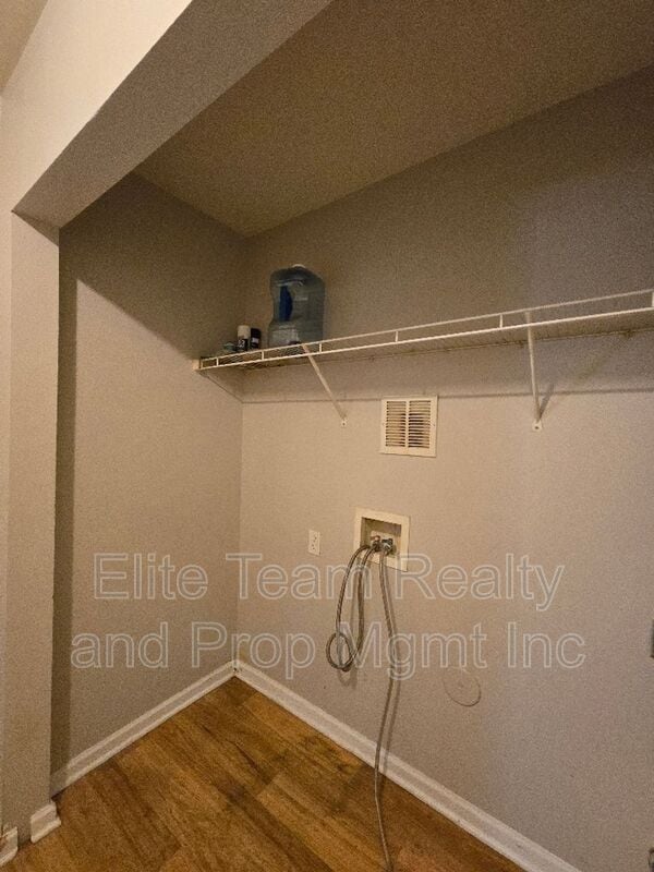 Photo - 5320 Peach Pl Ln