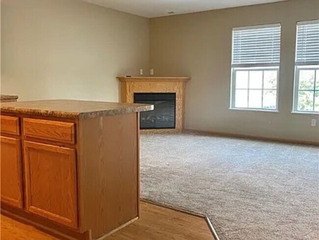 Photo - 3005 SW Sharmin Ln