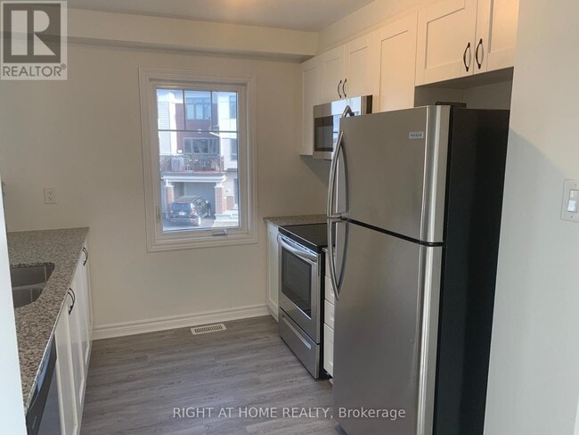 Photo - 46 Squashberry Ln