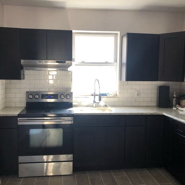 Photo - 5218 Pentridge St