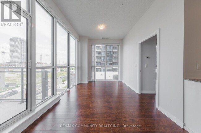 Photo - 75 Eglinton Ave W Unit 405