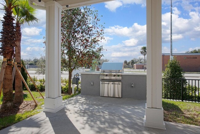 Photo - Banyan East Town