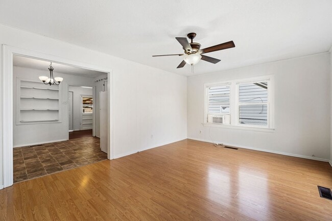 Photo - 1511 N 39th-