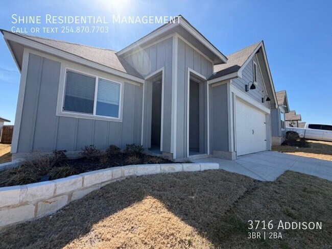 Photo - 3716 Addison-