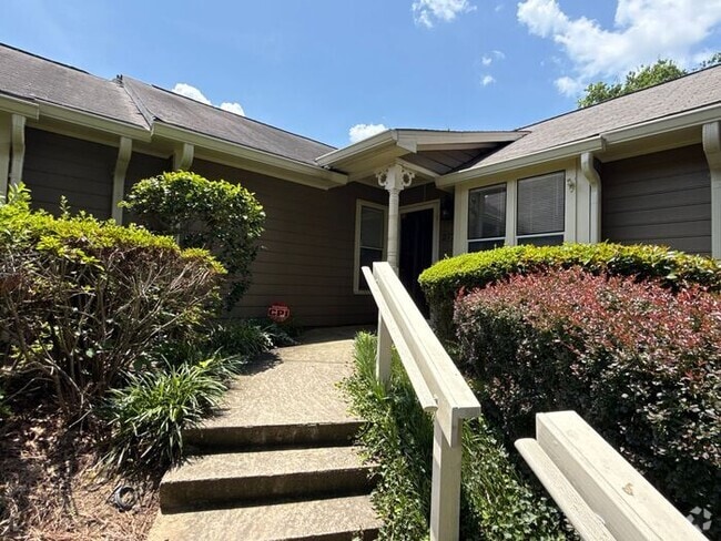Building Photo - Quail Corners / Thuringer Court Rental