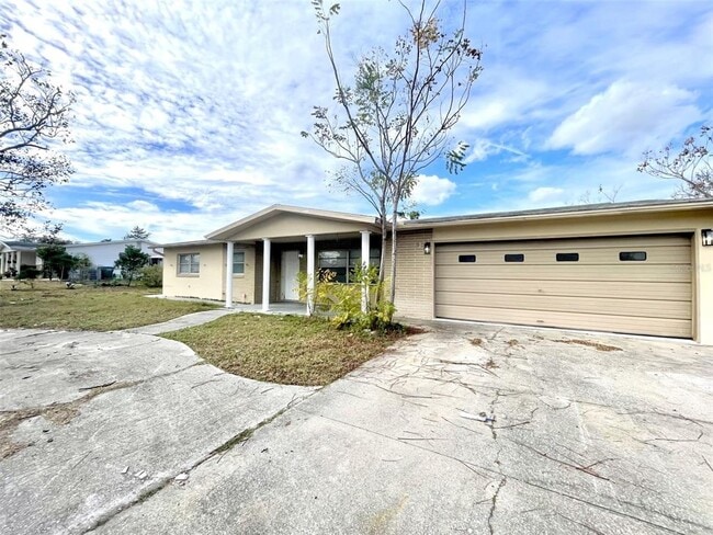 Photo - 102 S Jefferson St