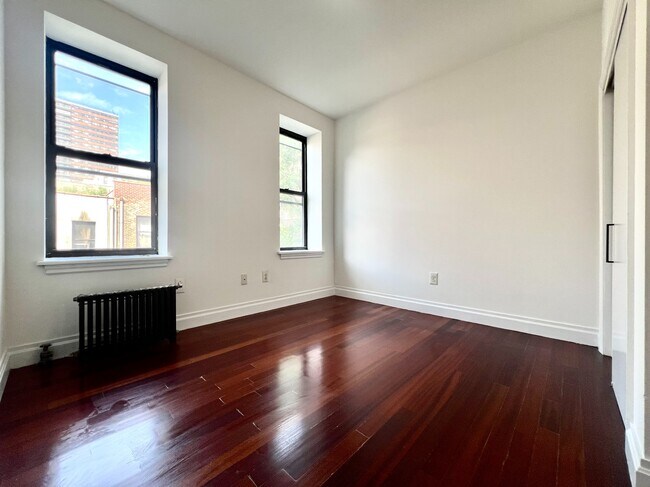 Photo - 609 W 137th St Unit 26