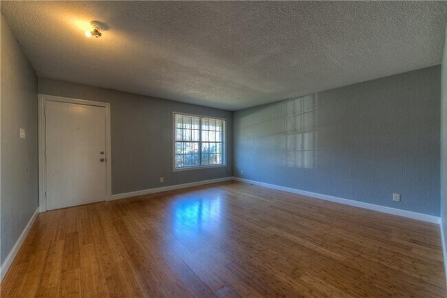 Photo - 4705 Oldfort Hill Dr