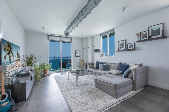 Photo - 700 NE 25th St Unit 1604