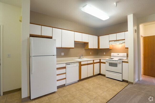 1BR, 1BA -547SF - Town Square at Village Green- Seniors 62+ Unit 45-124