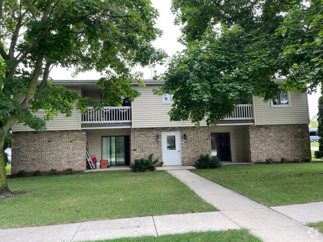 Building Photo - 36 Baden Ave Unit 204 Rental
