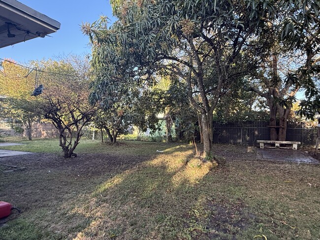 Photo - 14065 NE 16th Ave