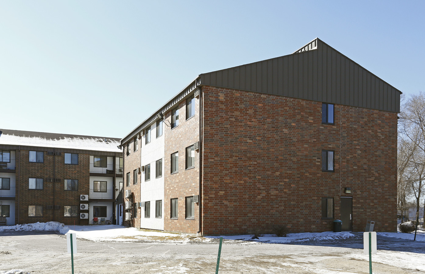 Red Rock Manor - Red Rock Manor Apartments