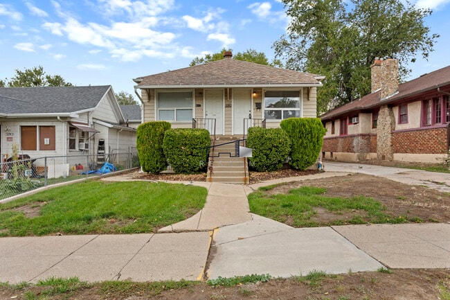 Building Photo - 1180 24th St Unit #2