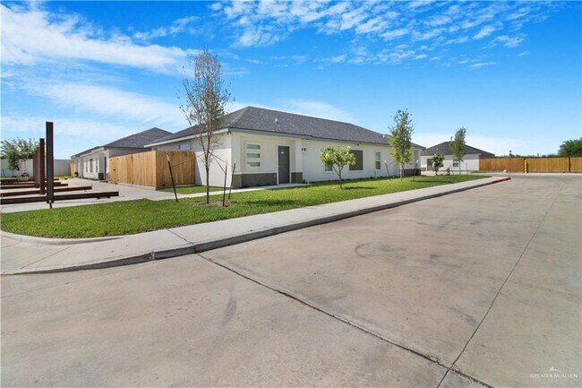 Photo - 19 Inspiration Rd Unidad 200