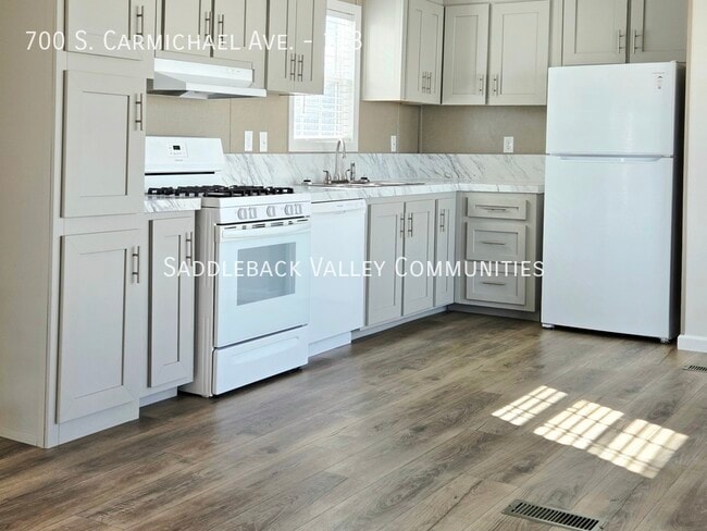 Photo - 700 S Carmichael Ave