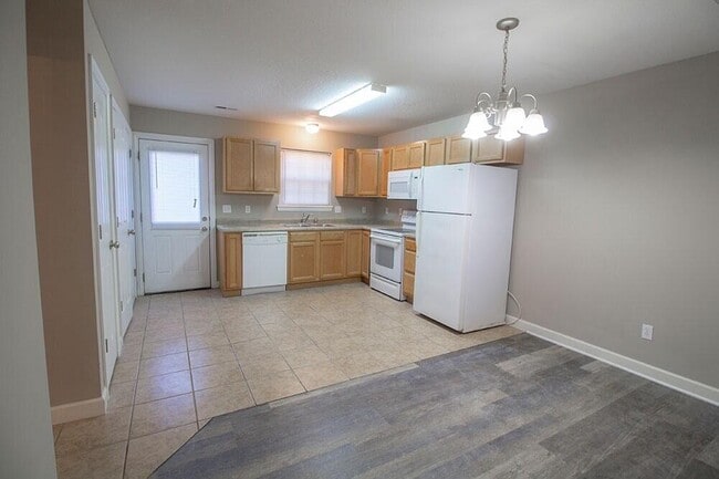 1311 Raleigh Dr