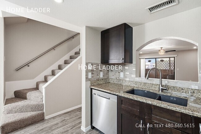 Photo - 1325 S Judd St