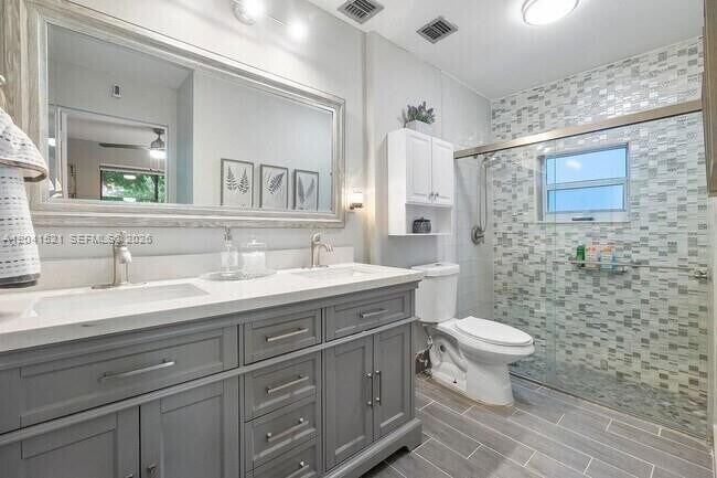 Photo - 13 Fenwick Pl