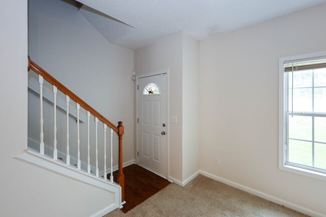 Photo - 7705 Commerce Ct