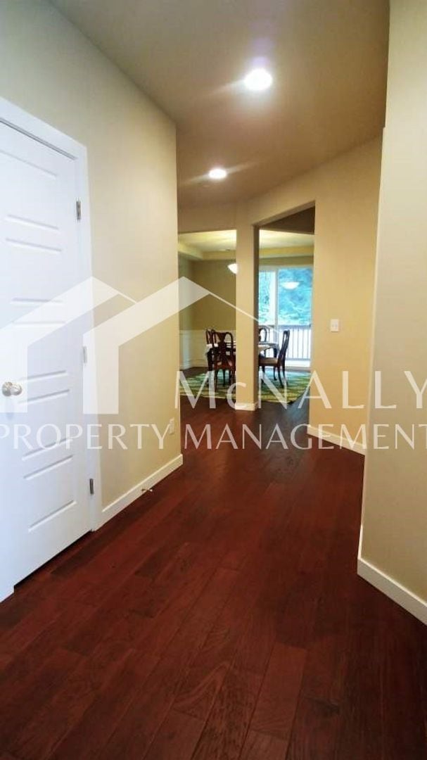 Photo - Beautiful Furnished Home in University Place