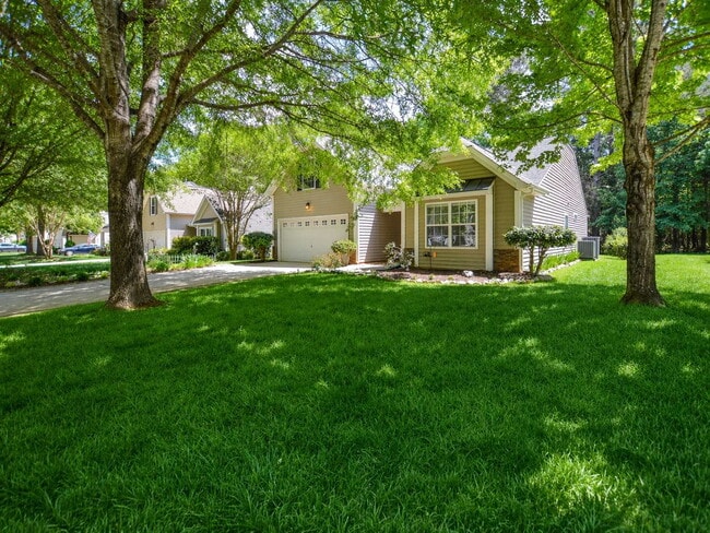 Photo - 3BR Legacy Park Home on 1 Acre with Bonus Loft and Beautiful Landscaping

3 Bedrooms | 3 Bathroom...