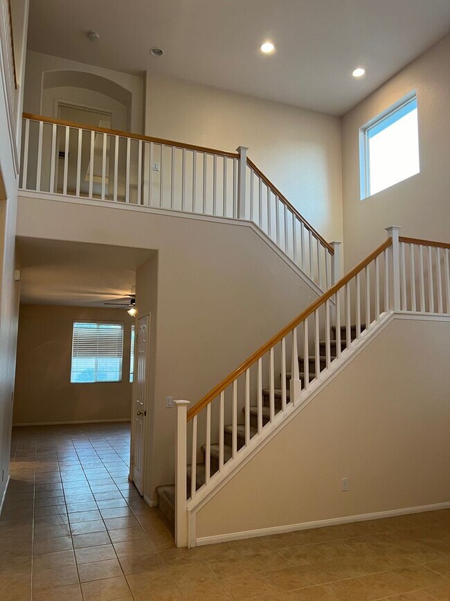 Photo - Breathtaking 2 Story Home Built in 2005 with 3279 sq. ft. in West Lancaster