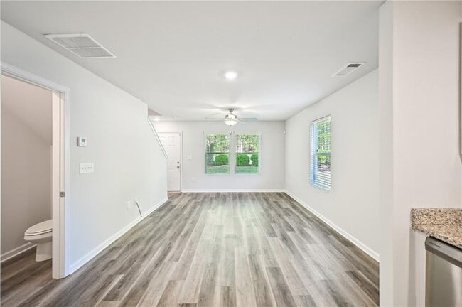 Photo - 4437 Ben Hill Rd