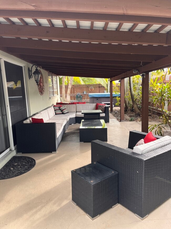 Photo - 5631 NE 16th Ave