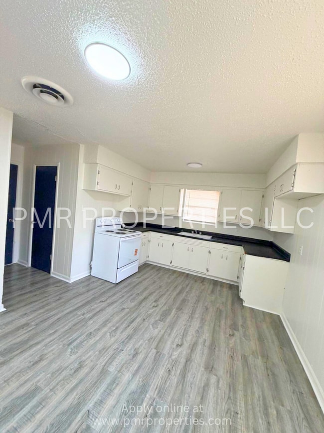 Photo - 3 Bedrooms/1 Bathroom House