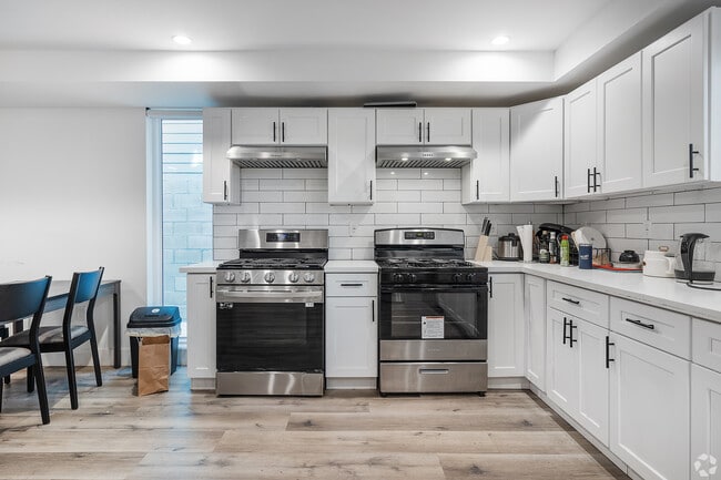 Photo - 1204 W 37th Dr